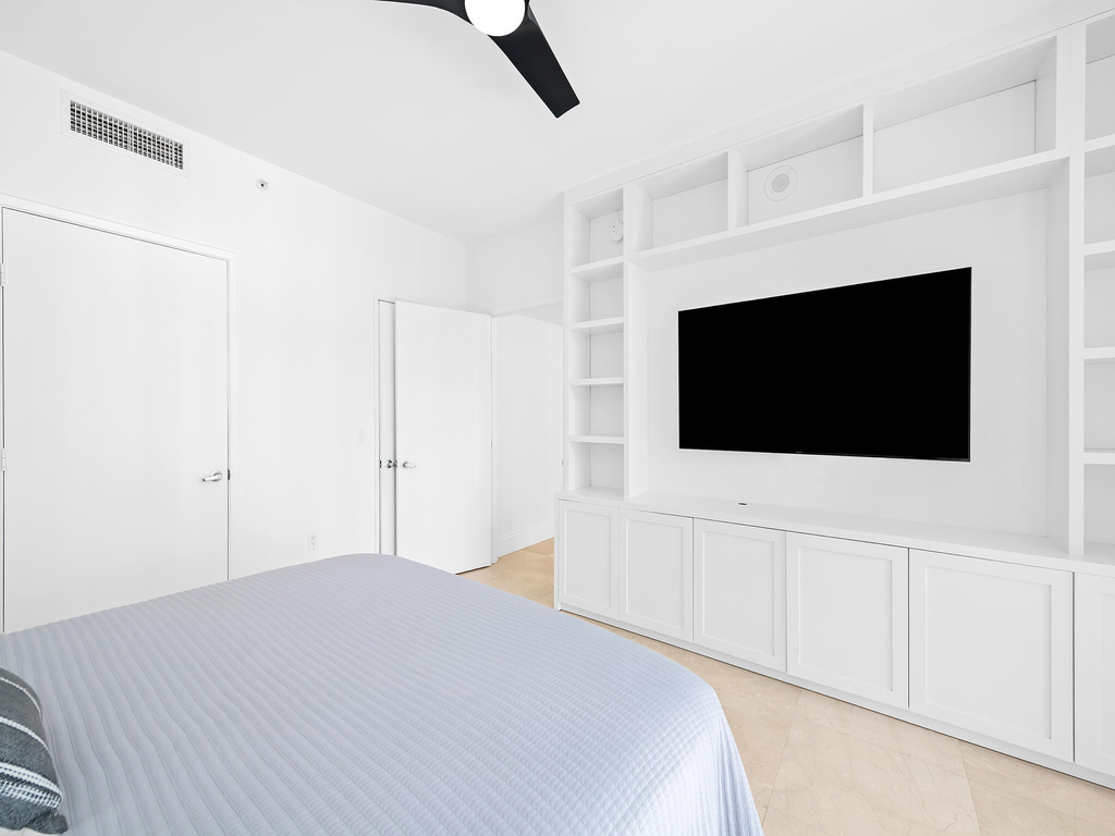 333 Las Olas Way - Photo 13