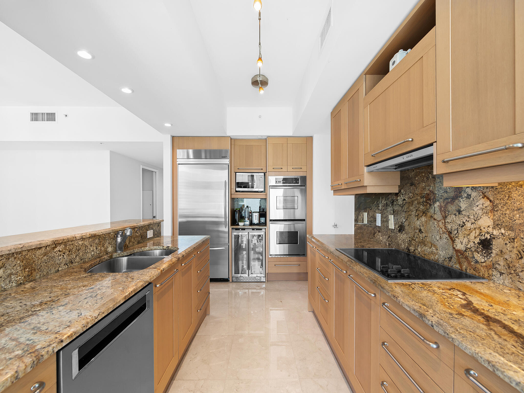 333 Las Olas Way - Photo 10