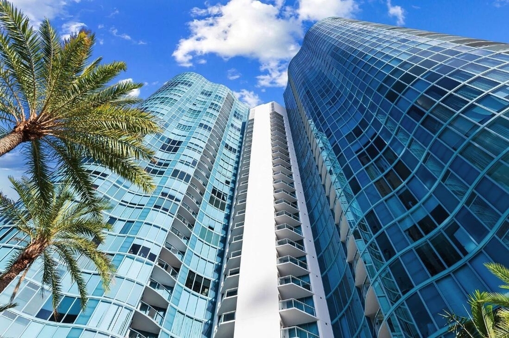 333 Las Olas Way - Photo 23
