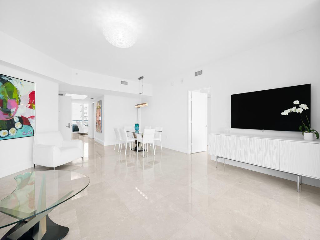 333 Las Olas Way - Photo 15