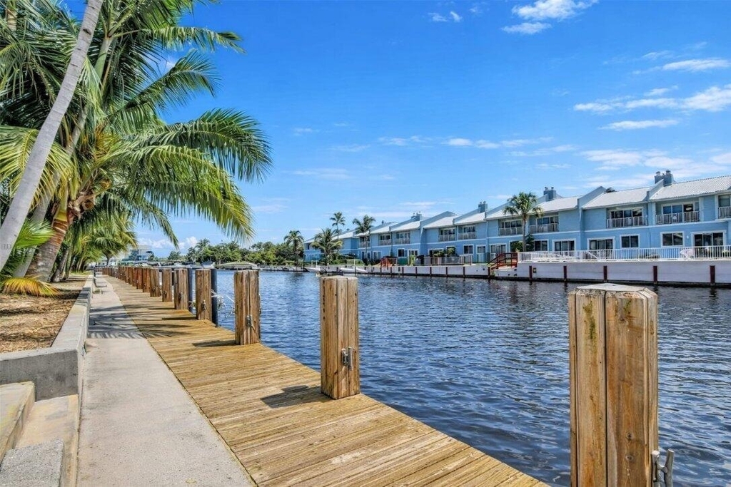 4500 N Federal Highway - Photo 13