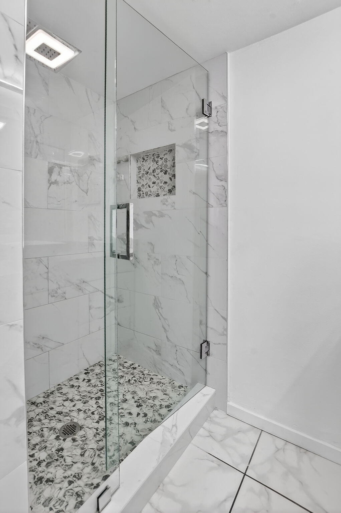 20 Royal Palm Way - Photo 26