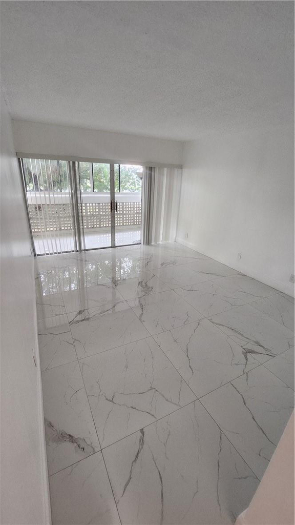 3301 Spanish Moss Terrace - Photo 5
