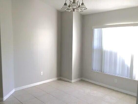 2367 Se Rock Springs Drive - Photo 2