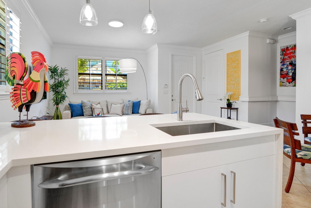861 S Ocean Boulevard - Photo 8