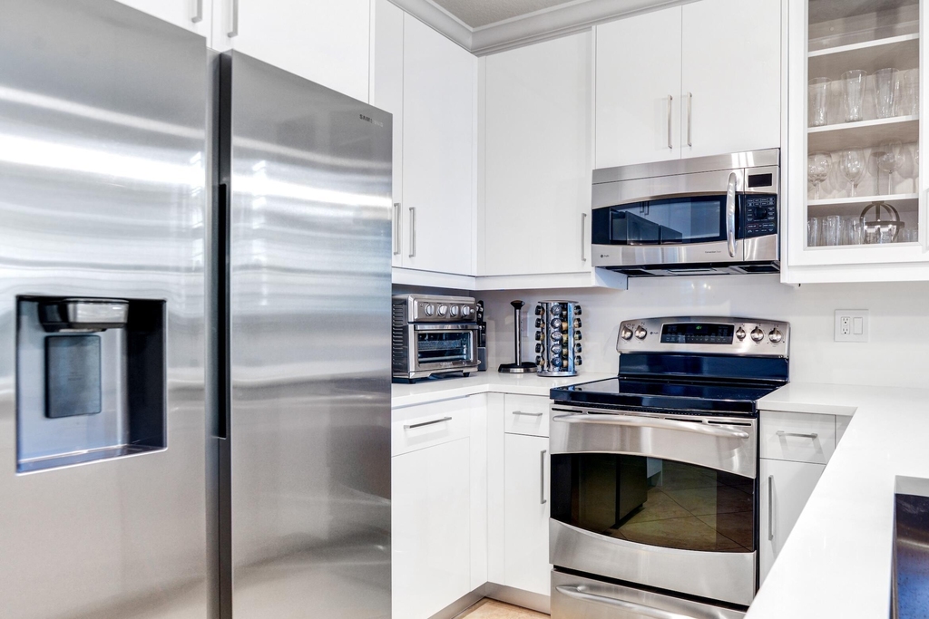 861 S Ocean Boulevard - Photo 9