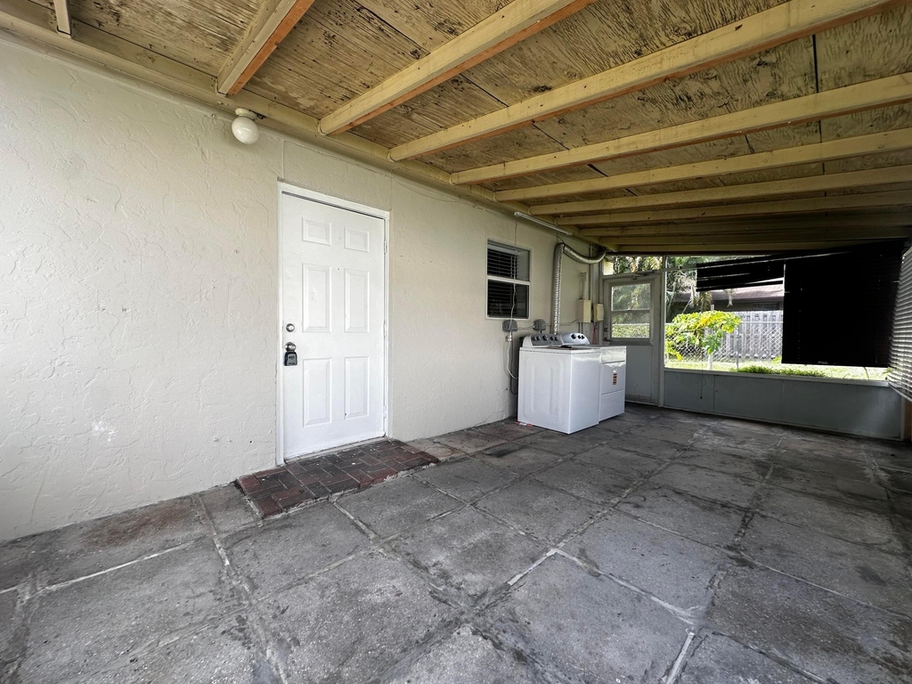 3874 N 7th Ave Avenue N - Photo 4