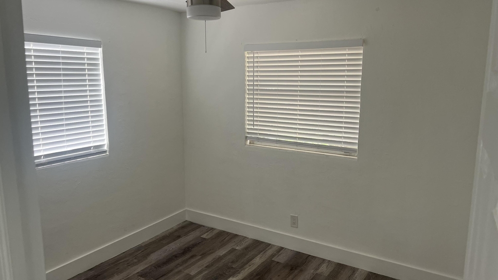2034 Taylor Street - Photo 18