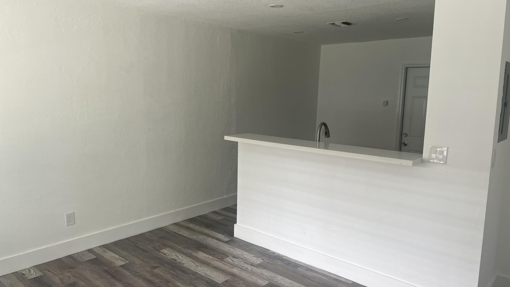 2034 Taylor Street - Photo 7