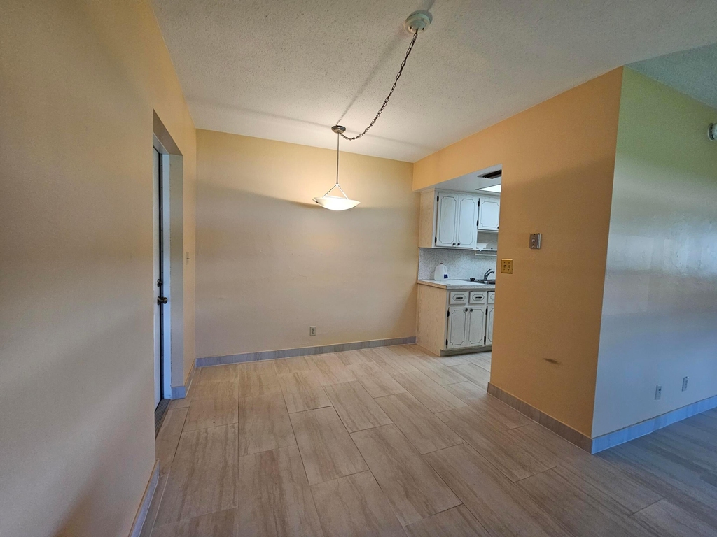 1901 Ne 29th Street - Photo 6