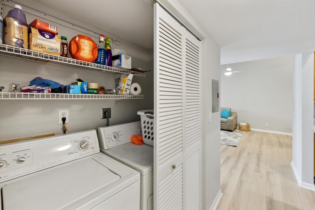 6271 Chasewood Drive - Photo 10