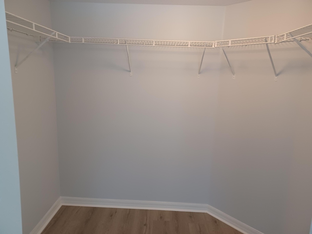 215 Villa Circle - Photo 11