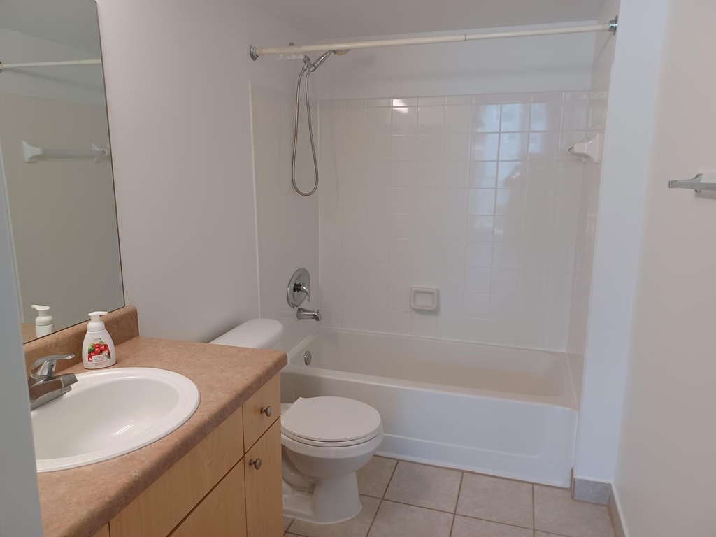 215 Villa Circle - Photo 20