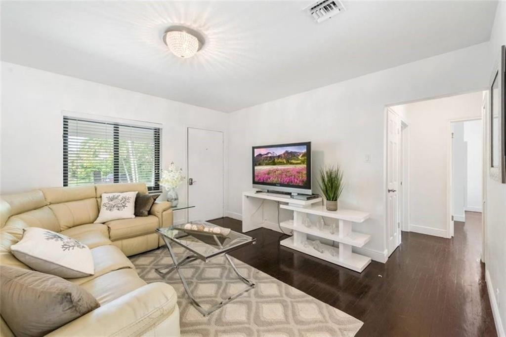 801 Ne 19th Avenue - Photo 4