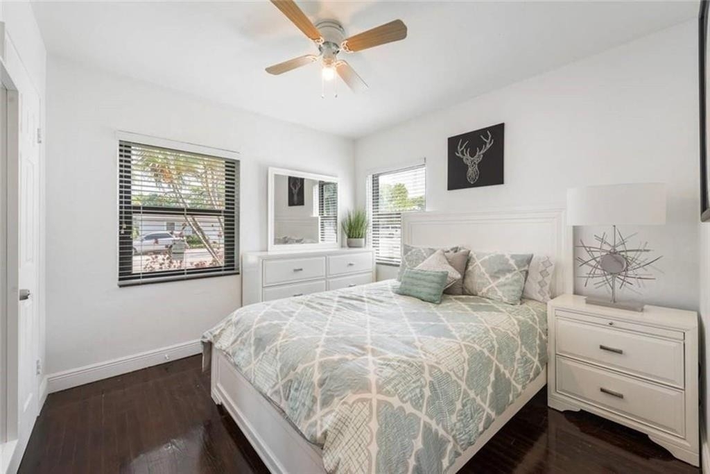 801 Ne 19th Avenue - Photo 1
