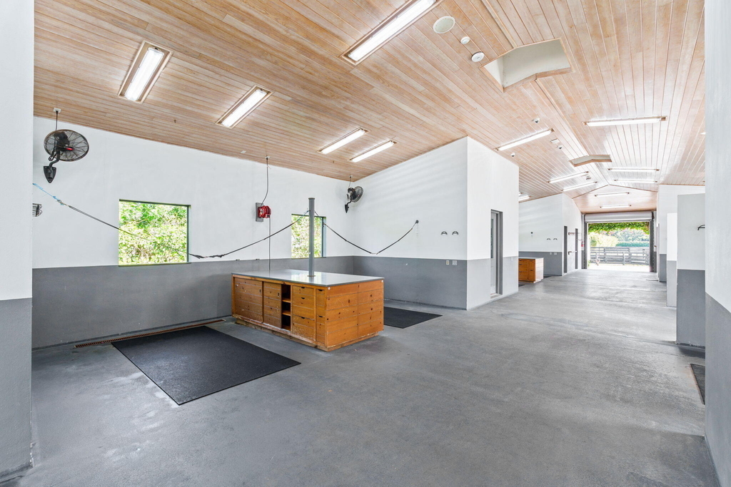 13155 Southfields Road - Photo 31