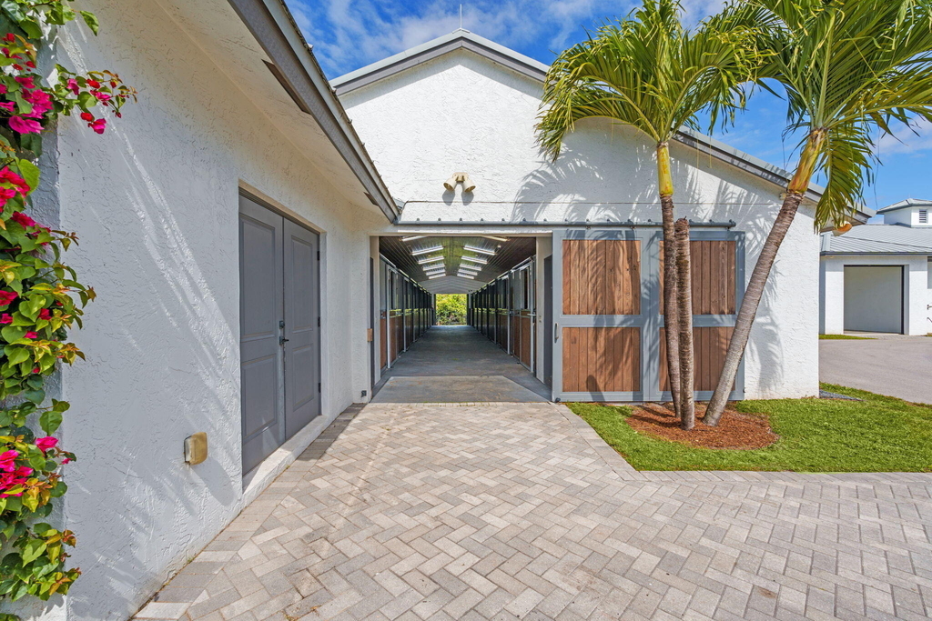 13155 Southfields Road - Photo 26