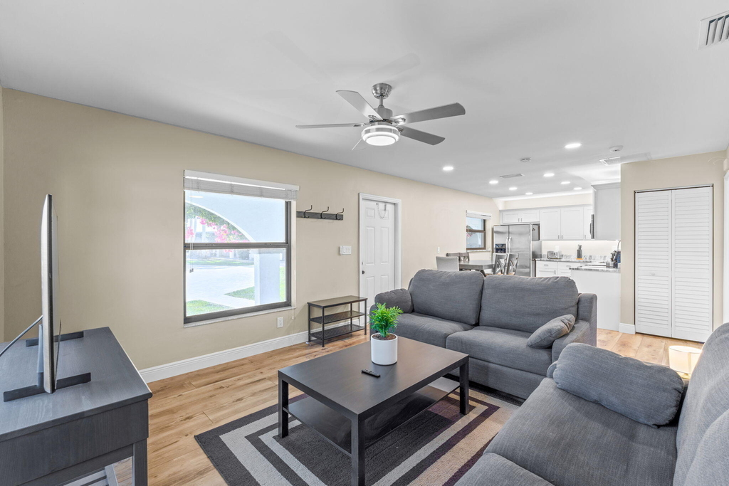 13155 Southfields Road - Photo 54