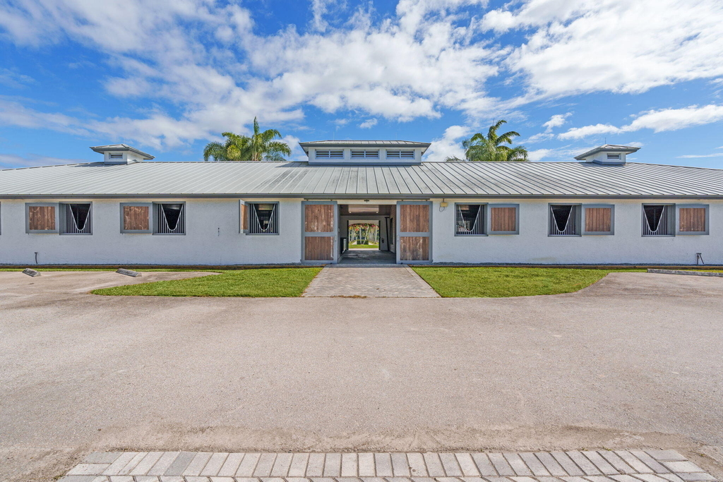 13155 Southfields Road - Photo 45