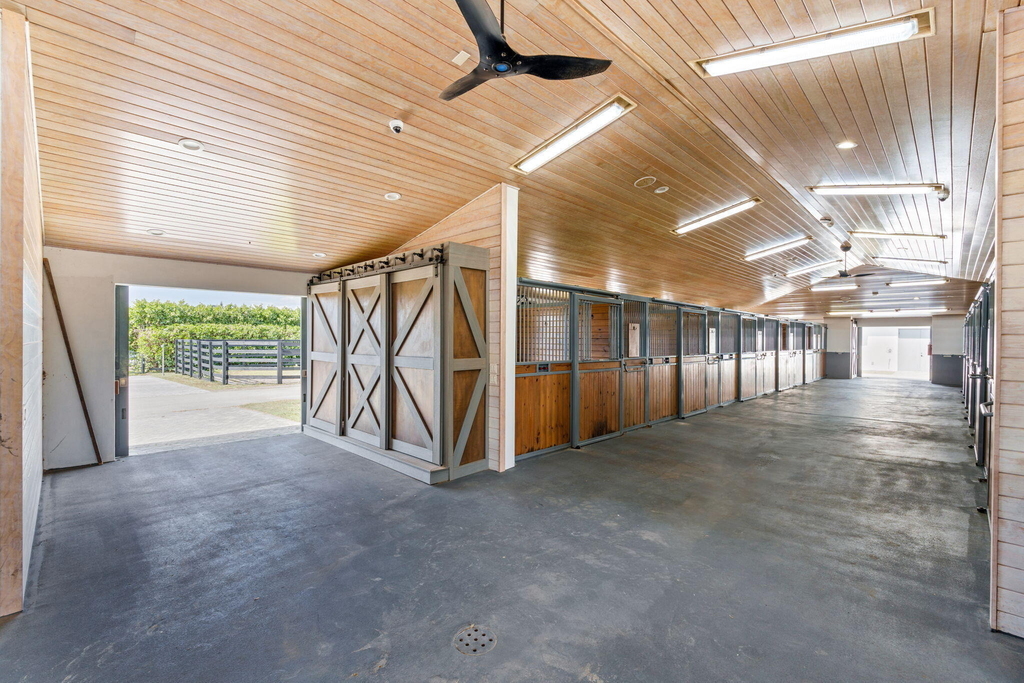13155 Southfields Road - Photo 3