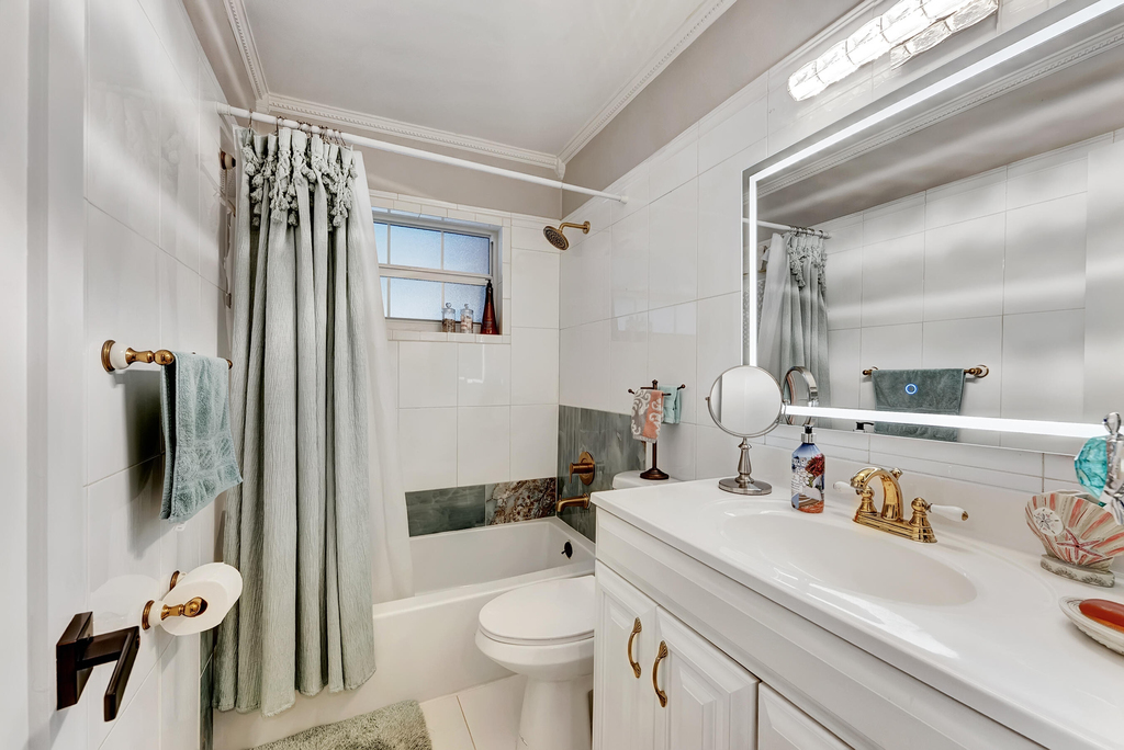 661 Eagle Circle - Photo 9