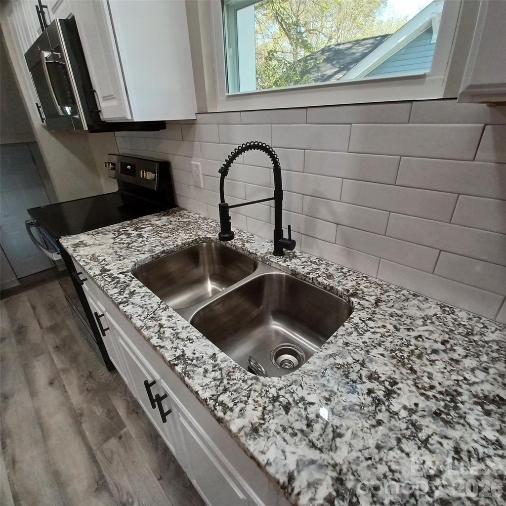 4211 Major Street - Photo 3