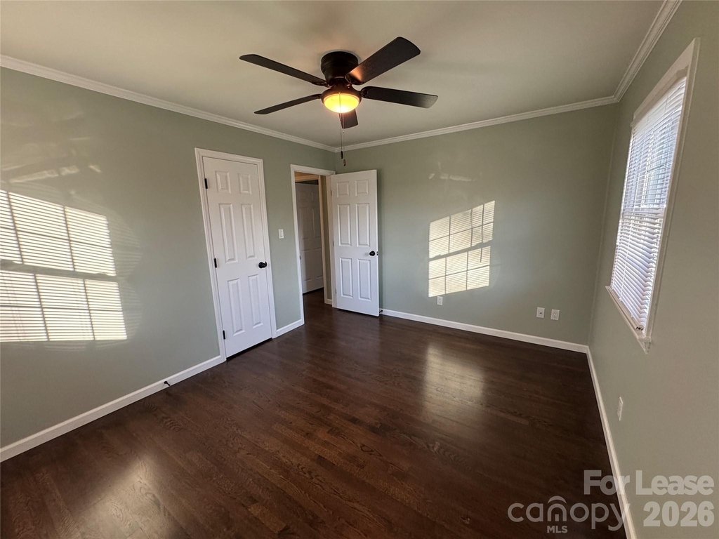 2359 Maplewood Drive - Photo 13
