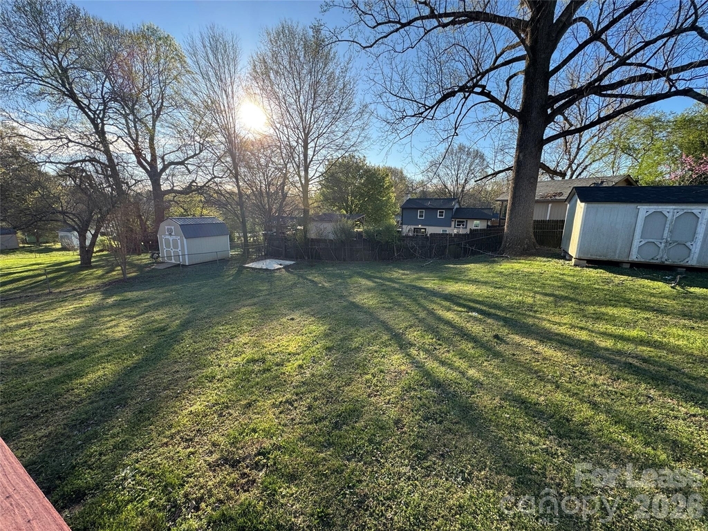 2359 Maplewood Drive - Photo 19