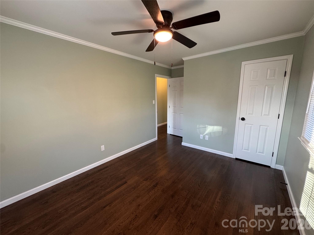 2359 Maplewood Drive - Photo 11