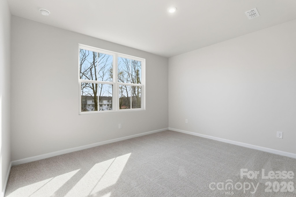 7024 Capstan Terrace - Photo 28