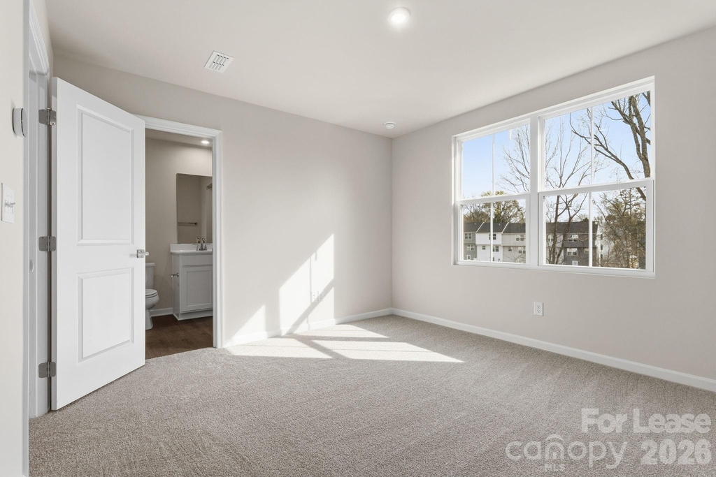 7024 Capstan Terrace - Photo 26