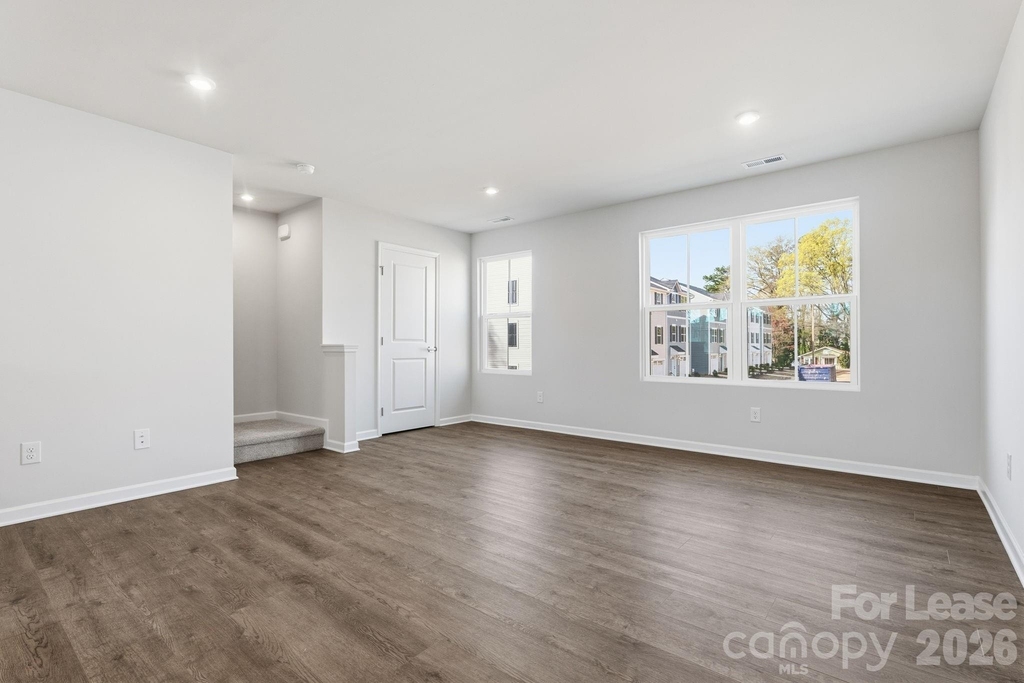 7024 Capstan Terrace - Photo 13