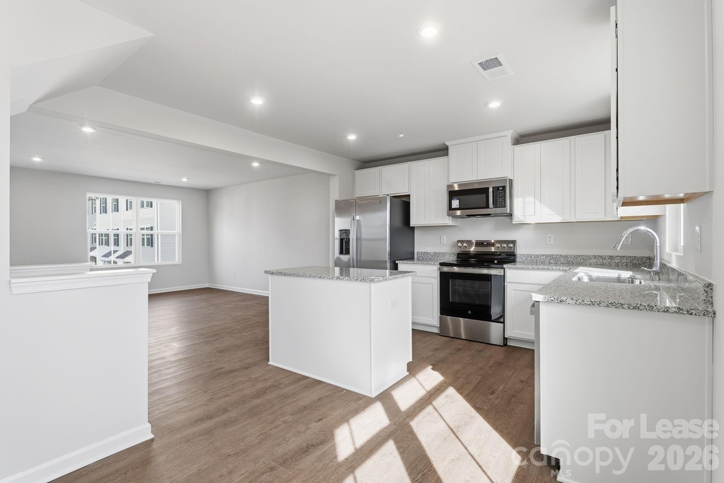 7024 Capstan Terrace - Photo 15