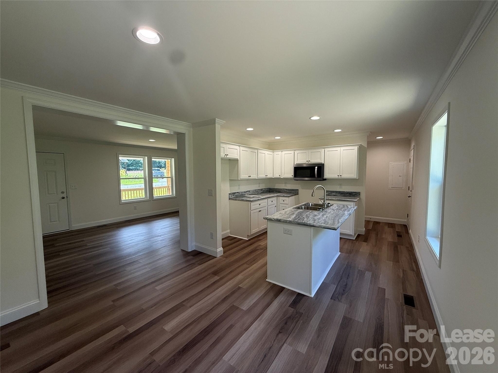 204 Oscelake Way - Photo 13