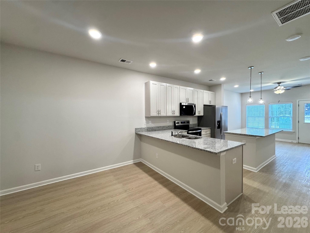 4700 Prosperity Church Road - Photo 8