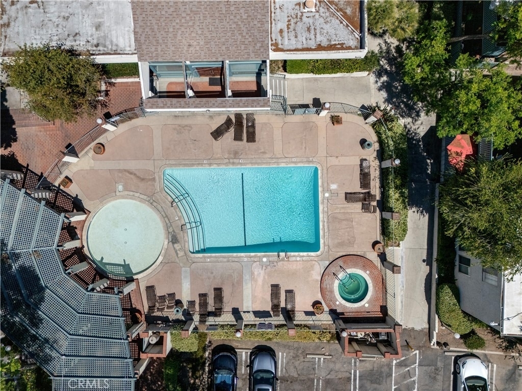 5700 Etiwanda - Photo 13