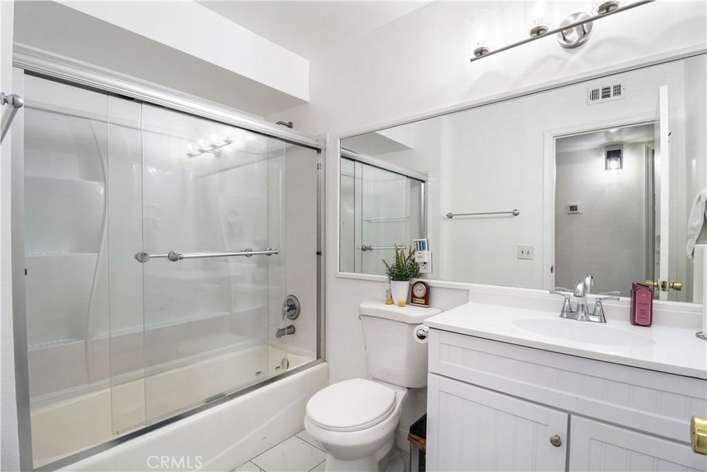 5700 Etiwanda - Photo 10