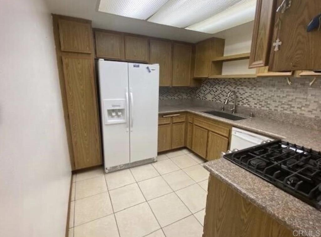 9856 Shirley Gardens Drive - Photo 3