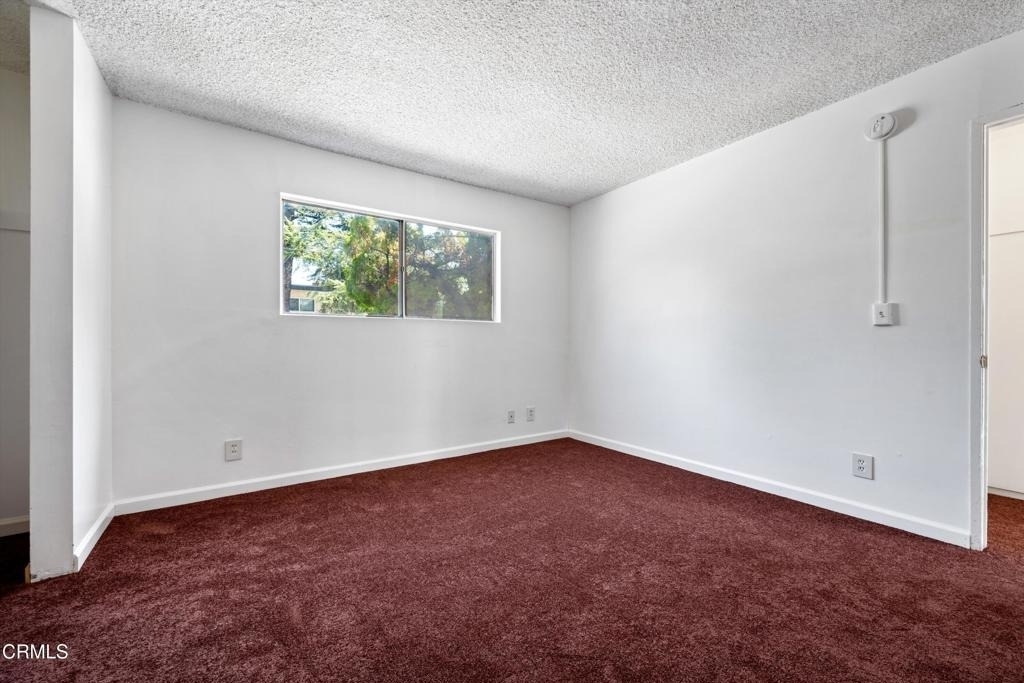 13040 Dronfield Avenue - Photo 10