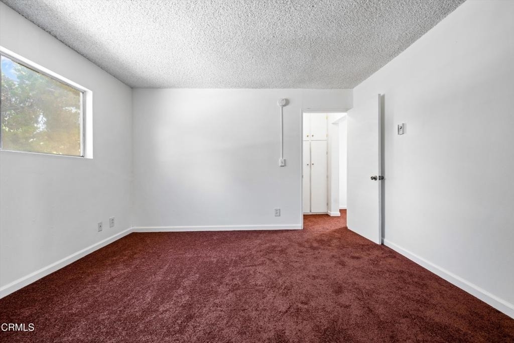13040 Dronfield Avenue - Photo 11