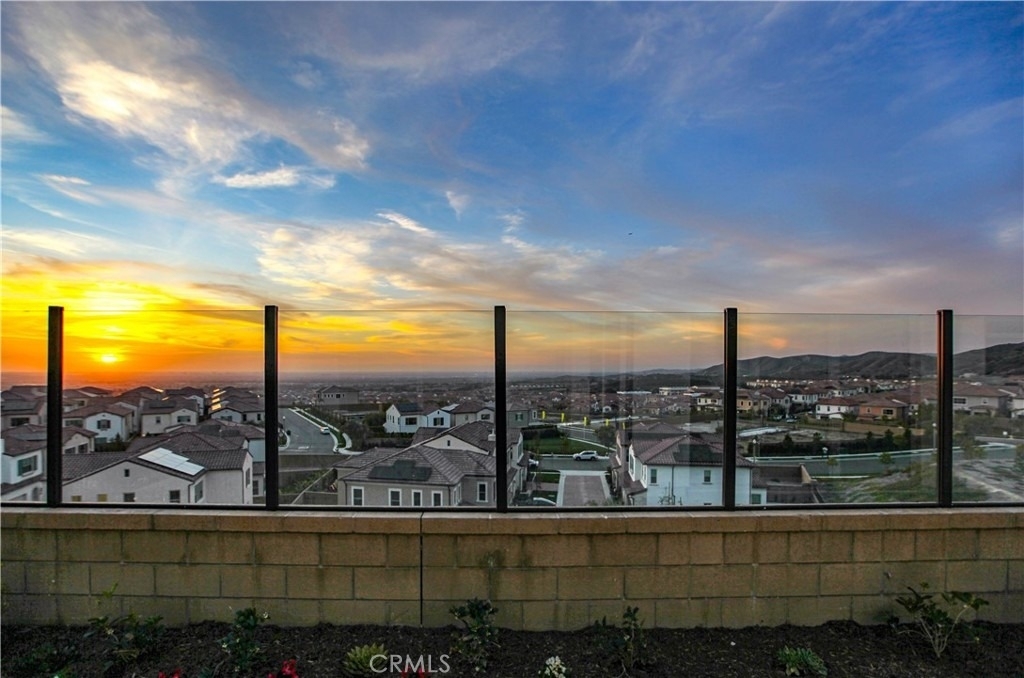 137 Oakstone - Photo 2