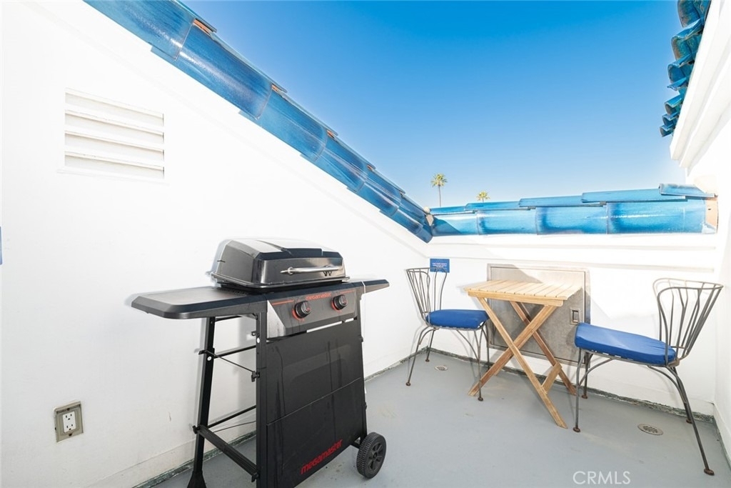 1720 W Oceanfront - Photo 34