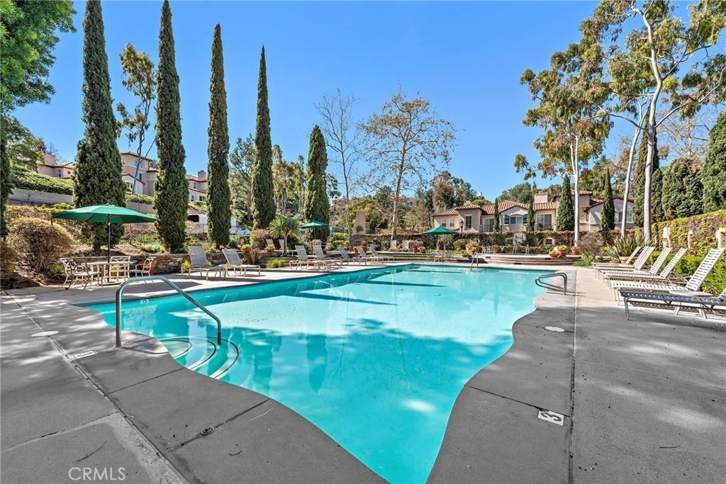 1 Tivoli Court - Photo 33