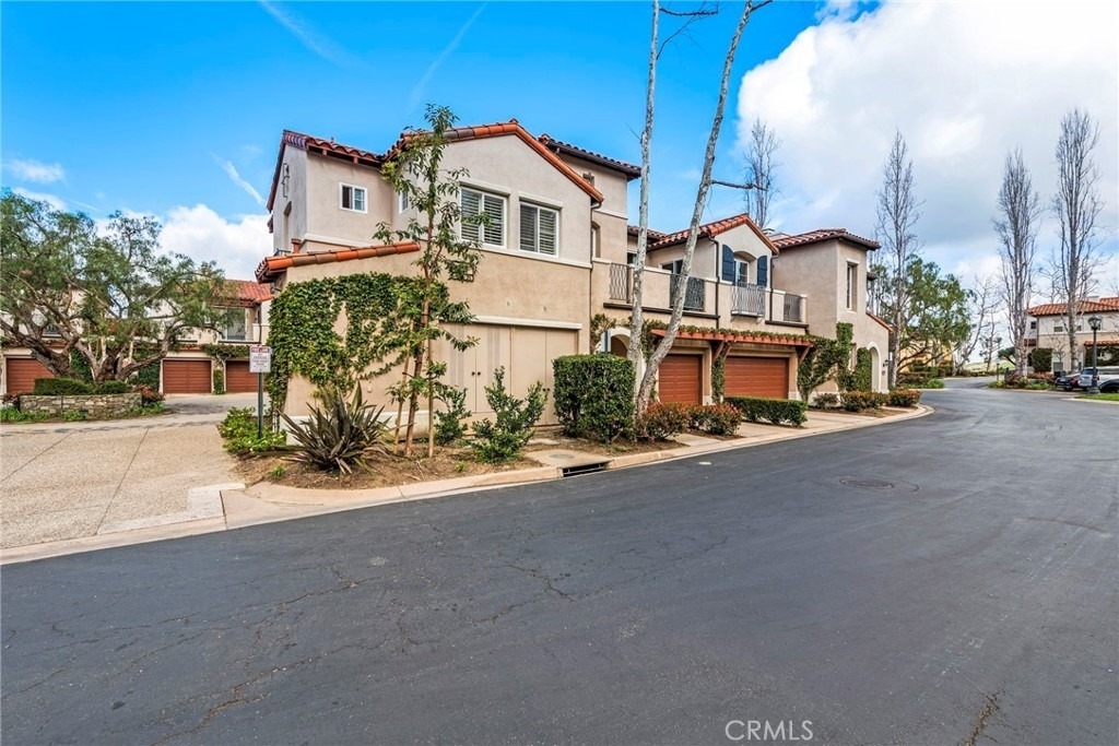 1 Tivoli Court - Photo 23