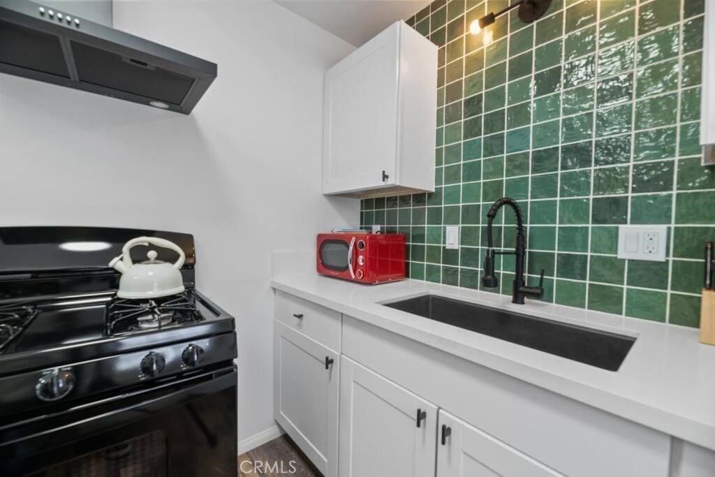 560 Edgemoor - Photo 6