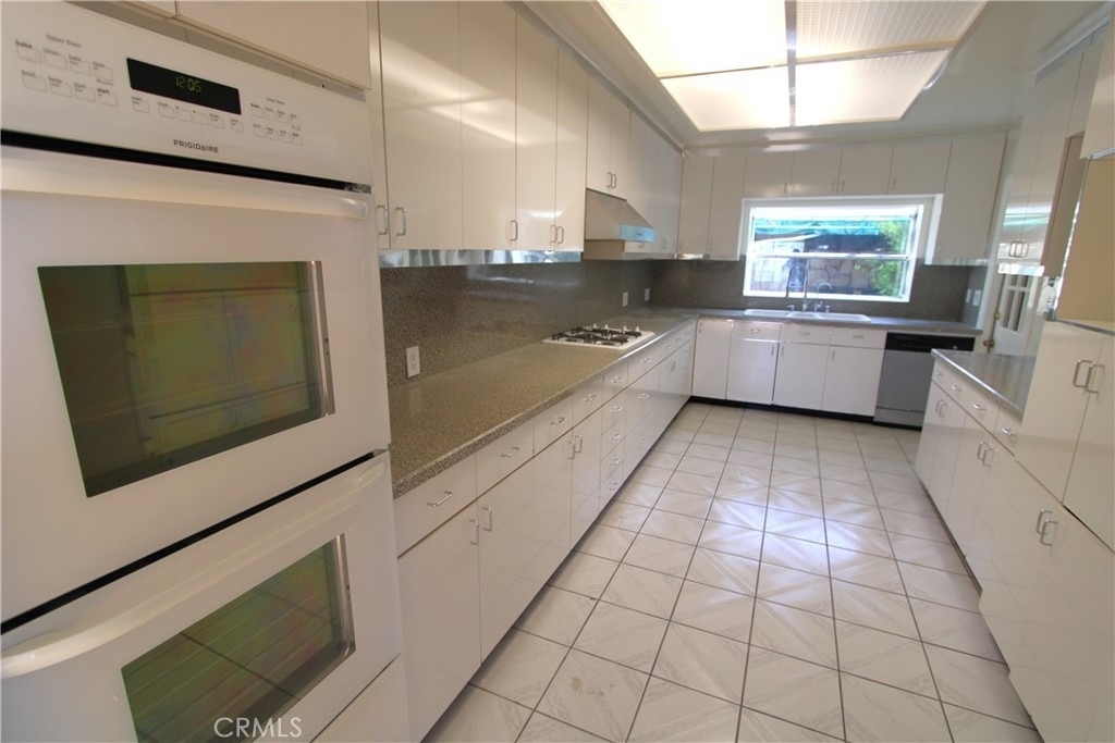 2035 Rangeview - Photo 6