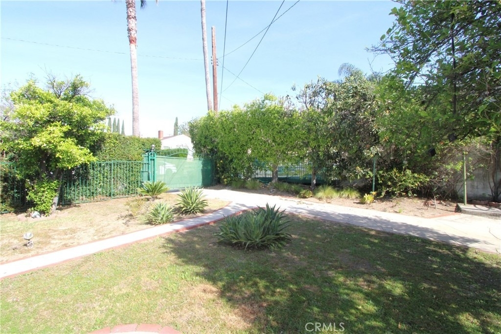 2035 Rangeview - Photo 18