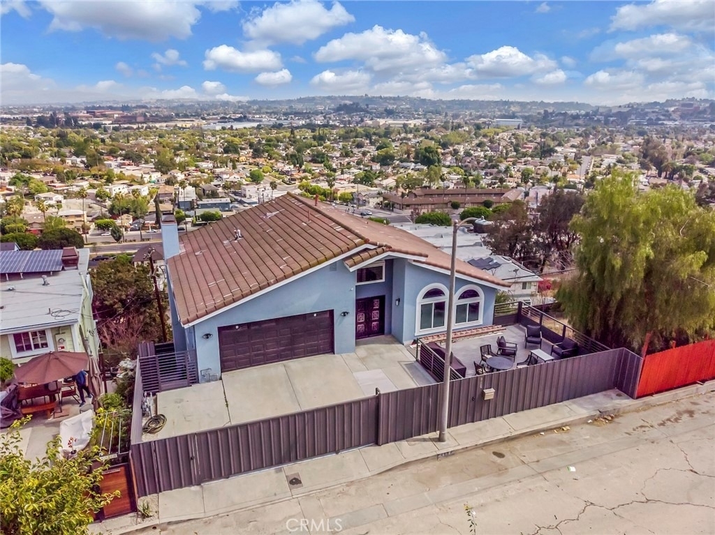 4124 Barrett - Photo 0