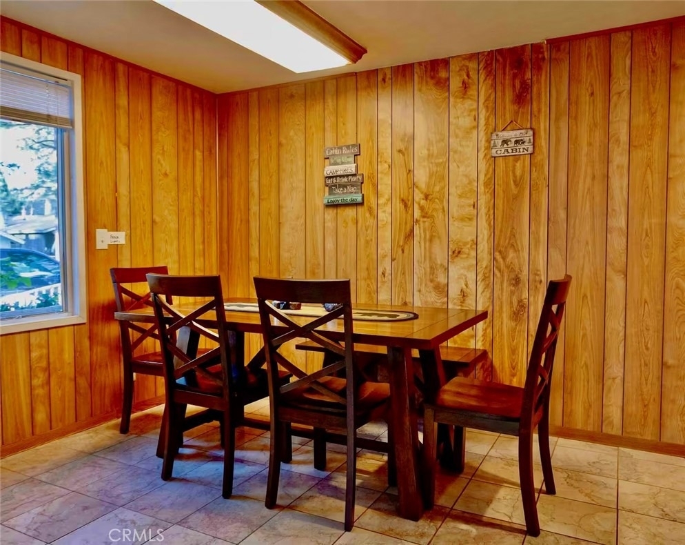 336 W Sherwood - Photo 4