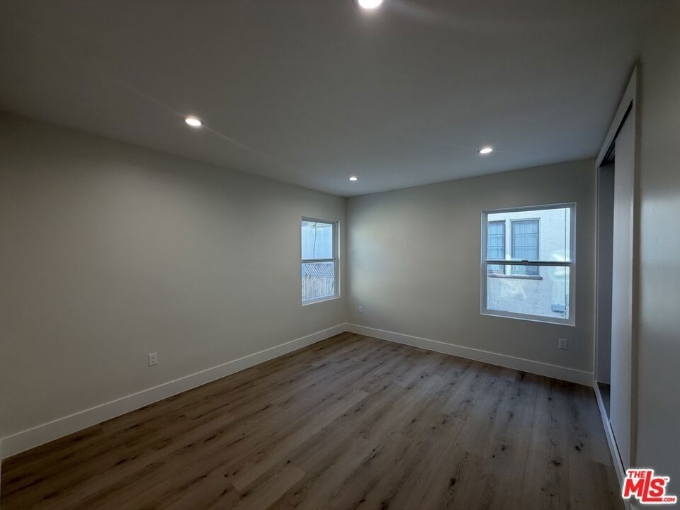 1546 S Ogden Drive - Photo 4